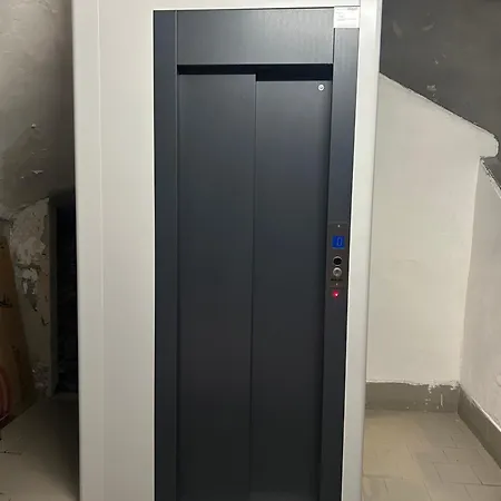 Peppe Triple Centro نابولي